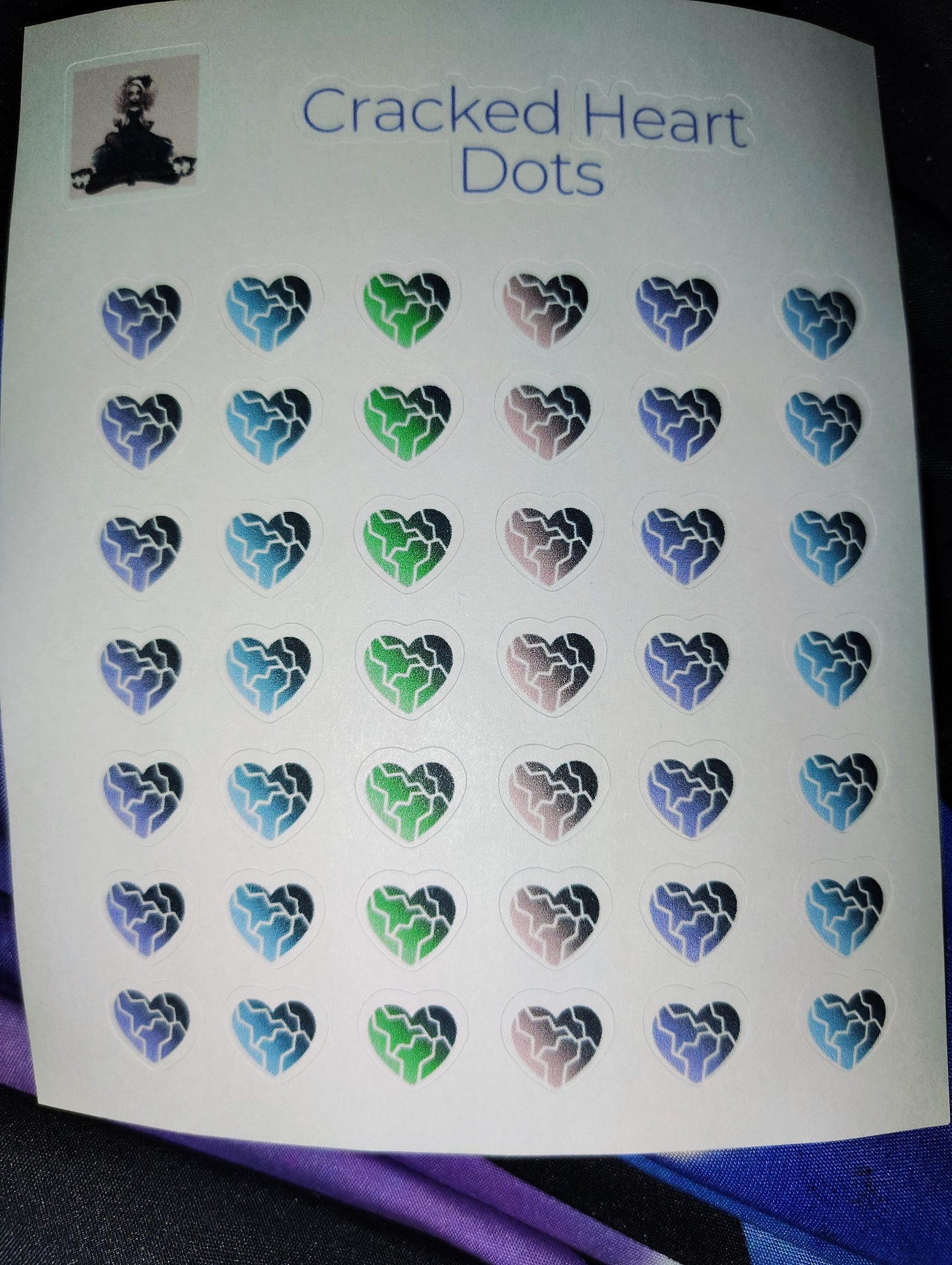 Cracked Heart Dots